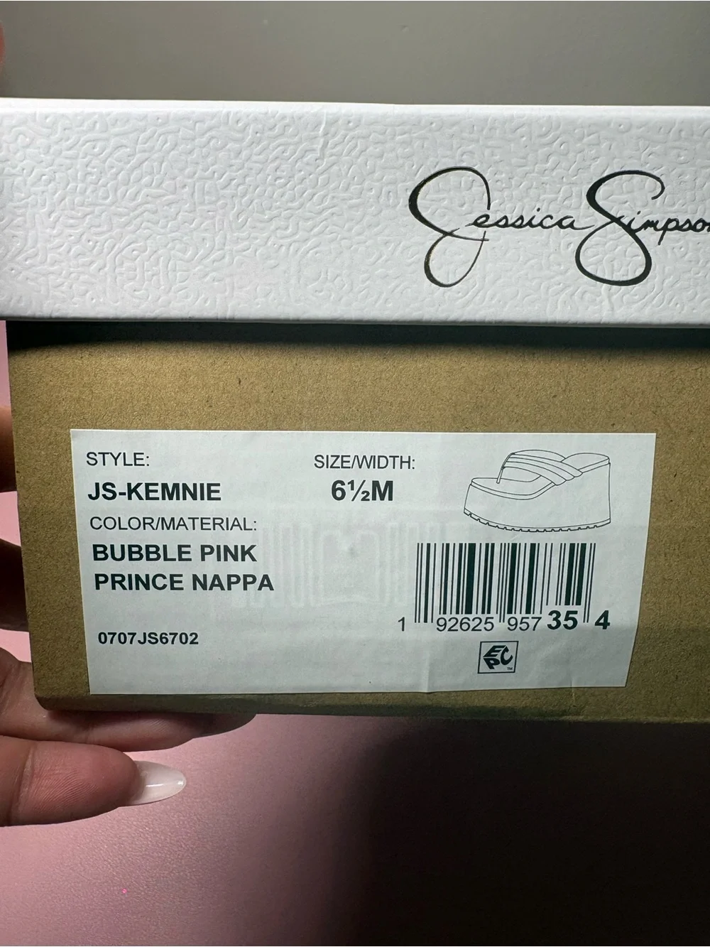 Jessica Simpson box never new